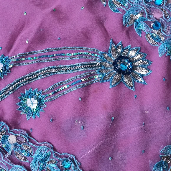 Purple n Turquoise blue Dupatta - Picture 5 of 7